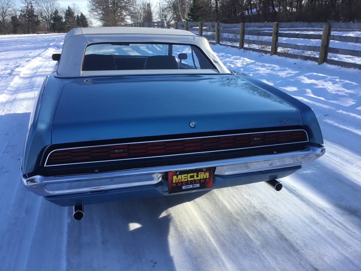Ford-torino-gt-convertible-1971-blue-13
