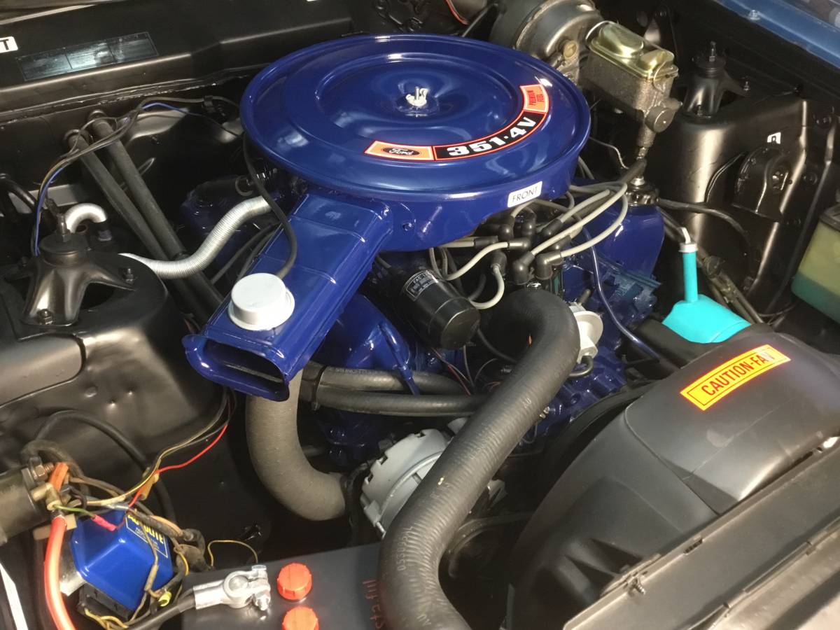 Ford-torino-gt-convertible-1971-blue-16