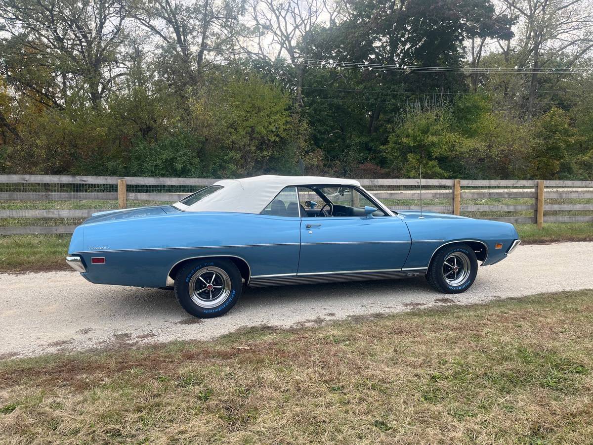 Ford-torino-gt-convertible-1971-blue-22