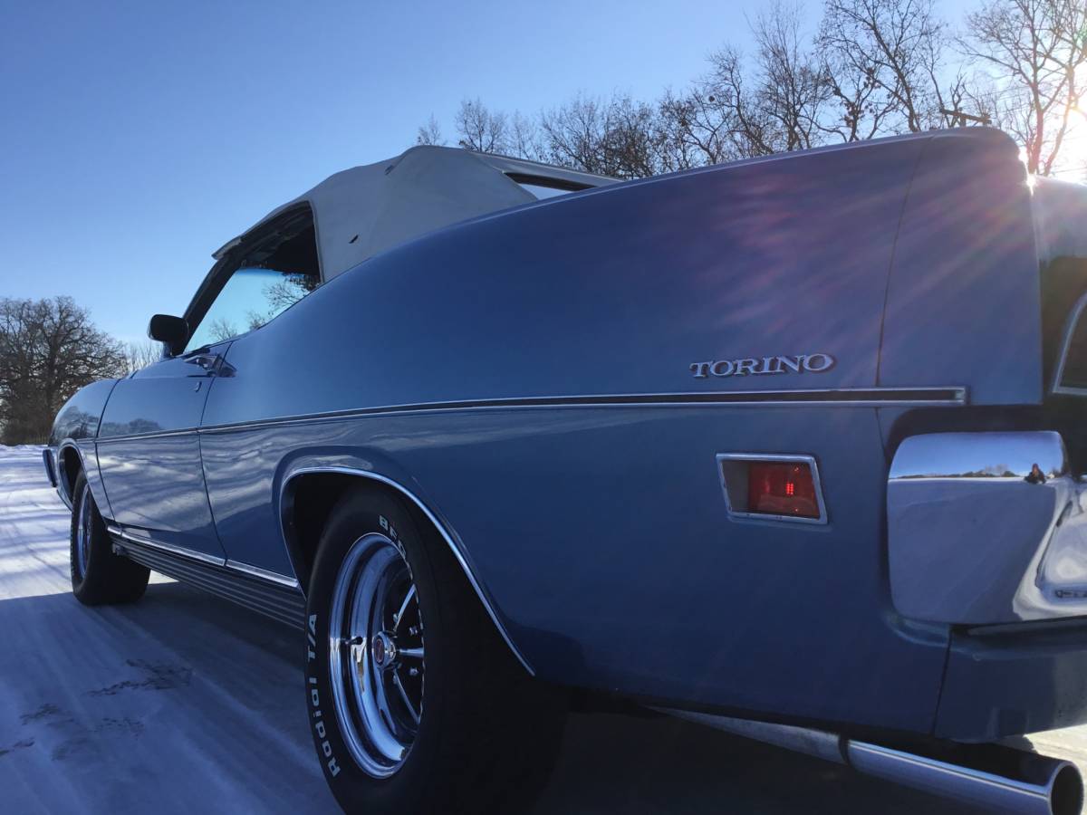 Ford-torino-gt-convertible-1971-blue-6