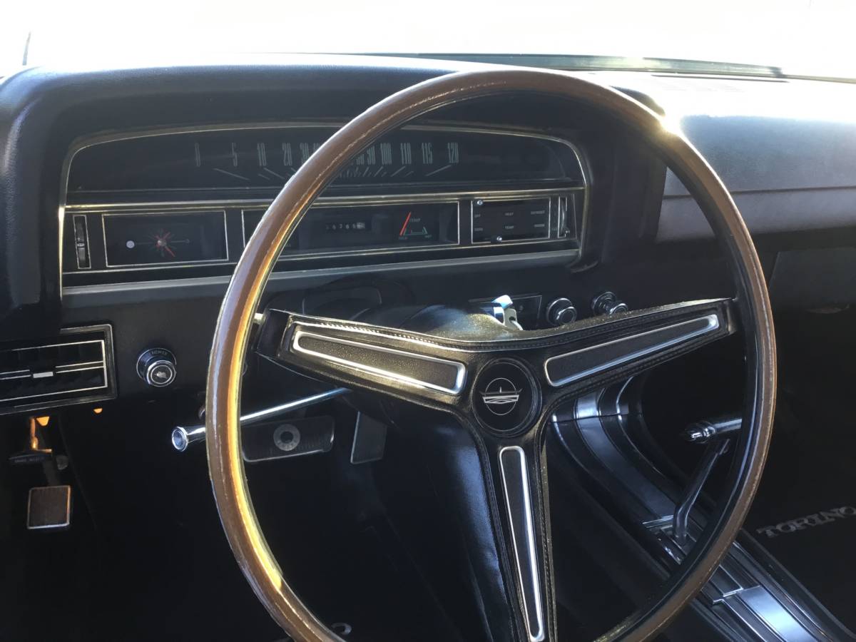 Ford-torino-gt-convertible-1971-blue-7