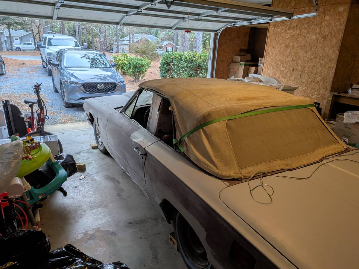 Ford-tunderbird-1965-red-3