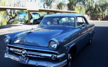 Ford-victoria-1954-2