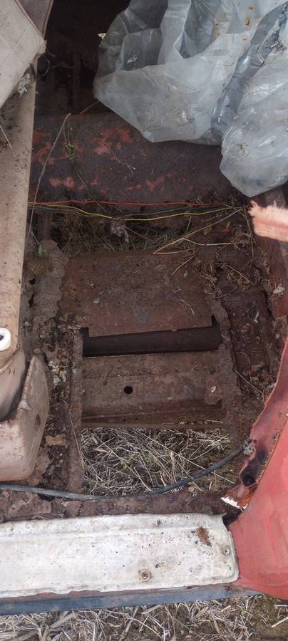 Ford-victoria-1956-black-6