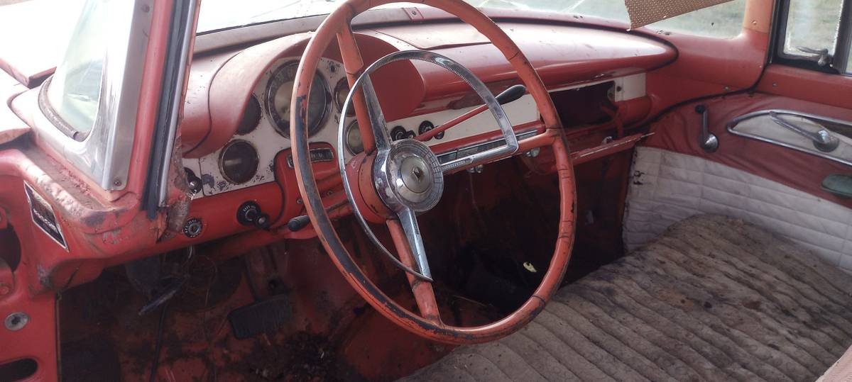 Ford-victoria-1956-black-8