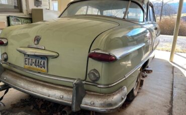 Ford-victoria-coupe-1951-yellow-1