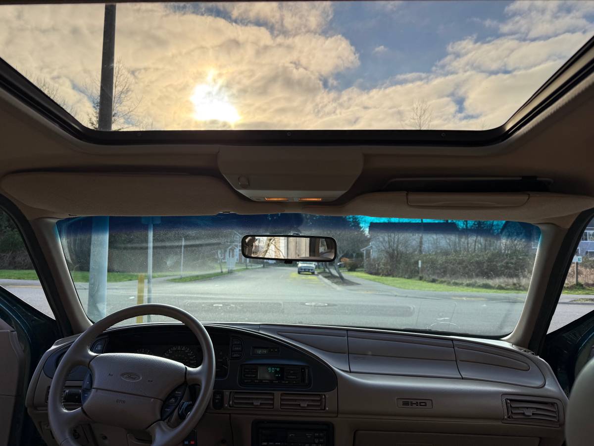 Fours-taurus-1994-12