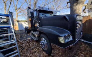 Freightliner-fld120-diesel-1994-black
