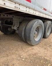 Fruehaul-semi-trailer-wwheels-1989-white-3