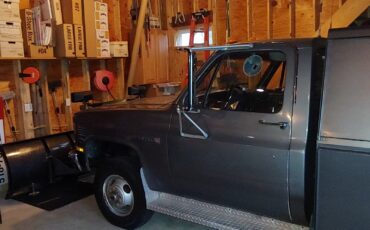 GMC-1-Ton-Pickup-1988-Cab-Chassis-1