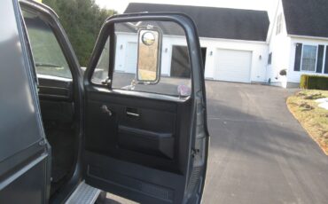 GMC-1-Ton-Pickup-1988-Cab-Chassis-10