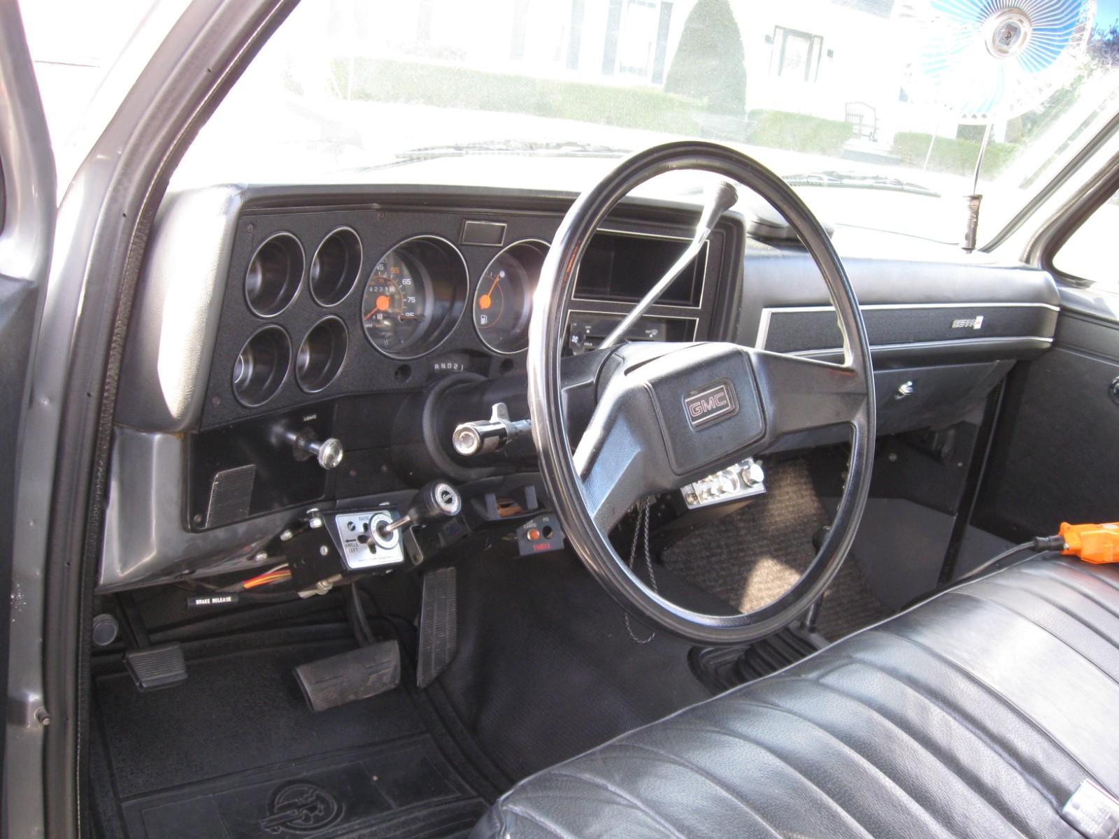 GMC-1-Ton-Pickup-1988-Cab-Chassis-16