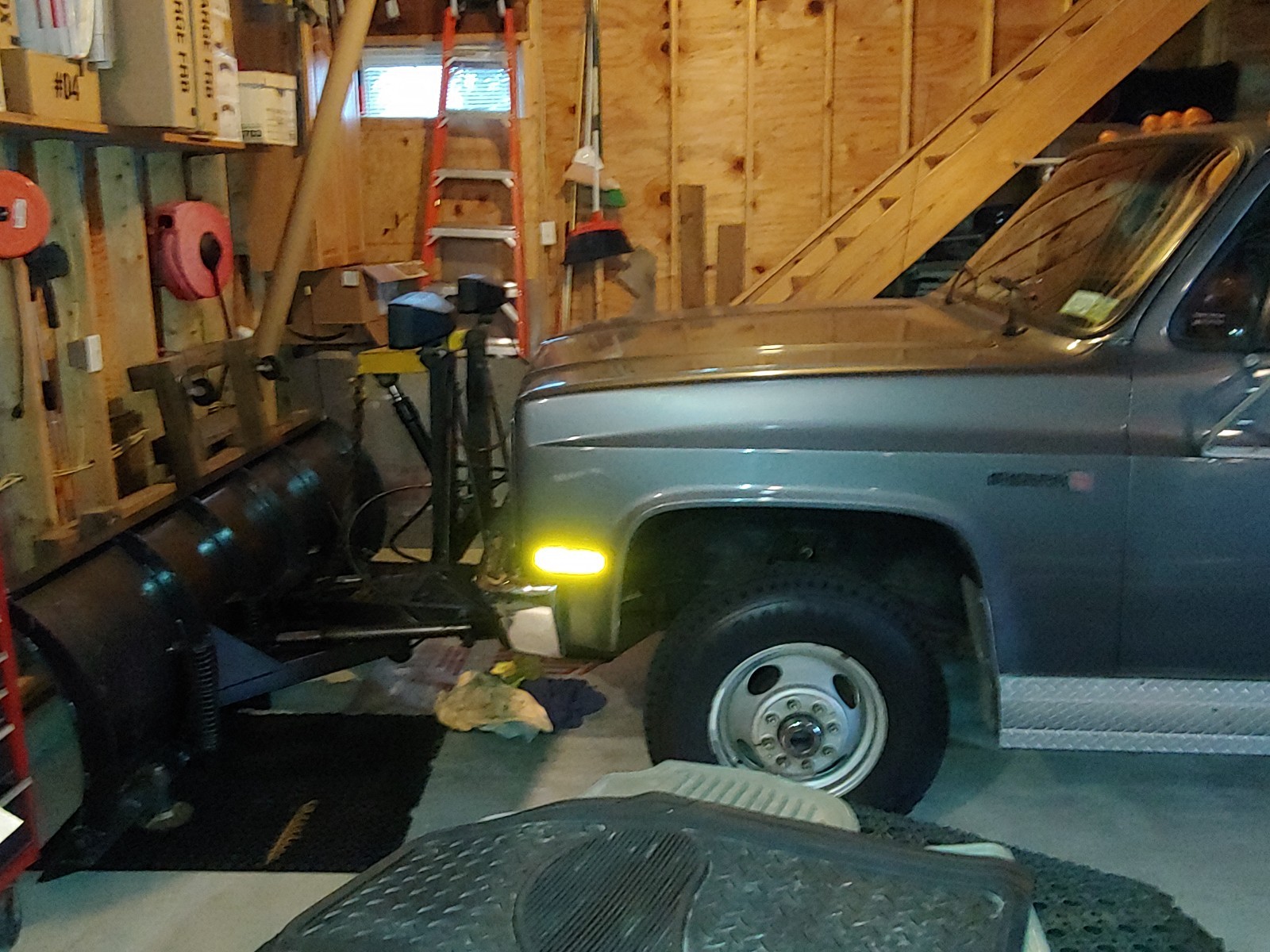 GMC-1-Ton-Pickup-1988-Cab-Chassis-3