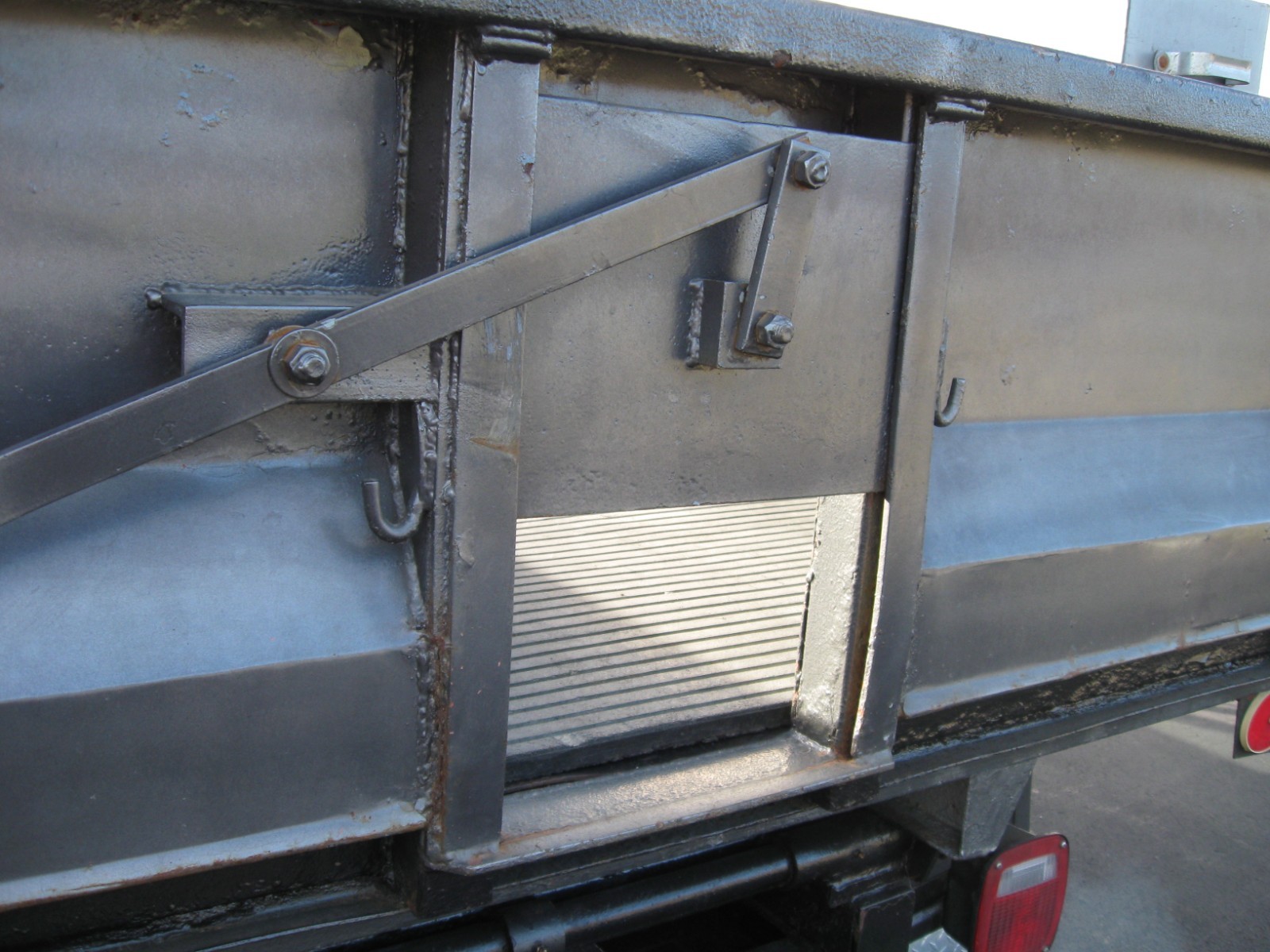 GMC-1-Ton-Pickup-1988-Cab-Chassis-31