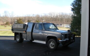 GMC-1-Ton-Pickup-1988-Cab-Chassis