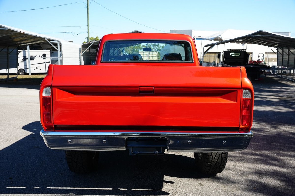 GMC-100-1968-Truck-8