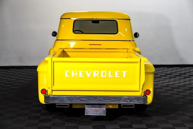 GMC-1500-1957-Pickup-30