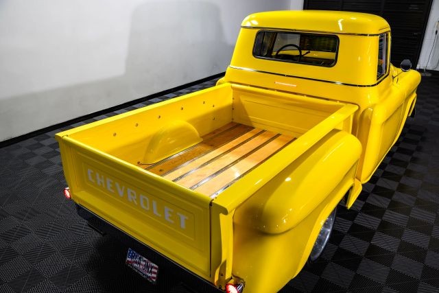 GMC-1500-1957-Pickup-9