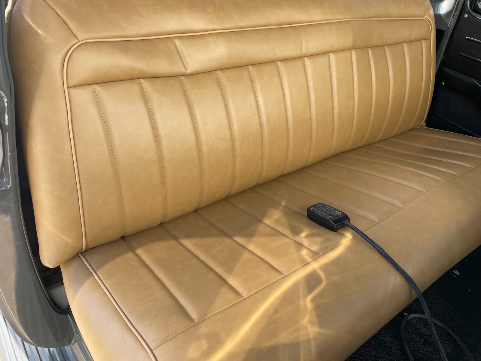 GMC-3100-1954-Standard-Cab-Pickup-14