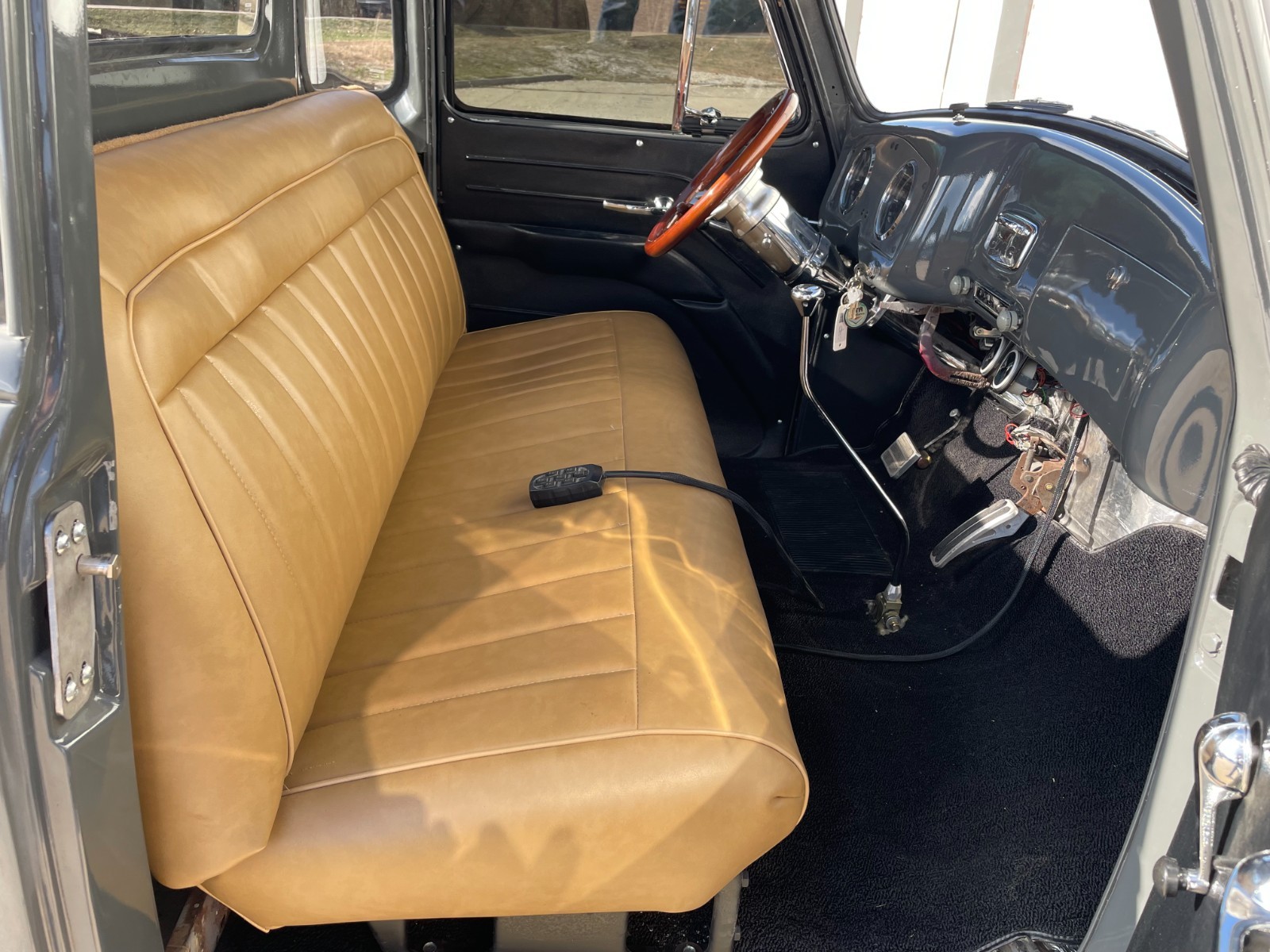 GMC-3100-1954-Standard-Cab-Pickup-15