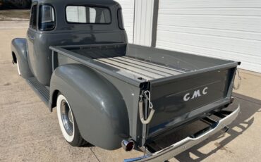 GMC-3100-1954-Standard-Cab-Pickup-2