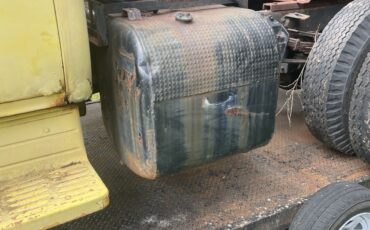 GMC-5000-1964-Standard-Cab-Pickup-10