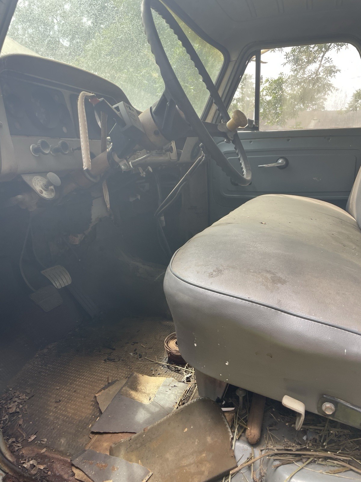 GMC-5000-1964-Standard-Cab-Pickup-6