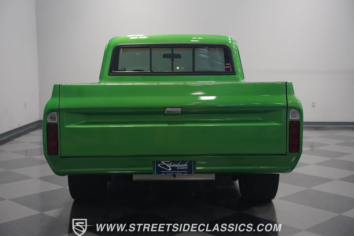 GMC-C1500-1971-Pickup-Truck-13