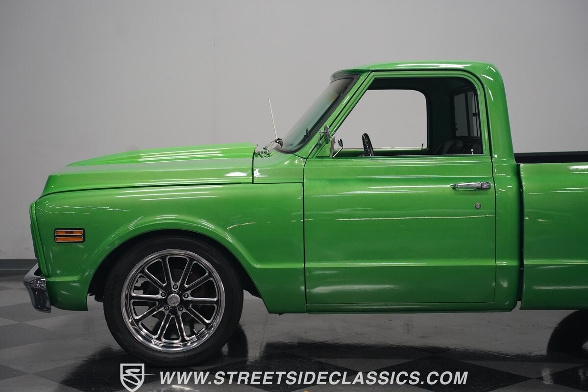 GMC-C1500-1971-Pickup-Truck-26