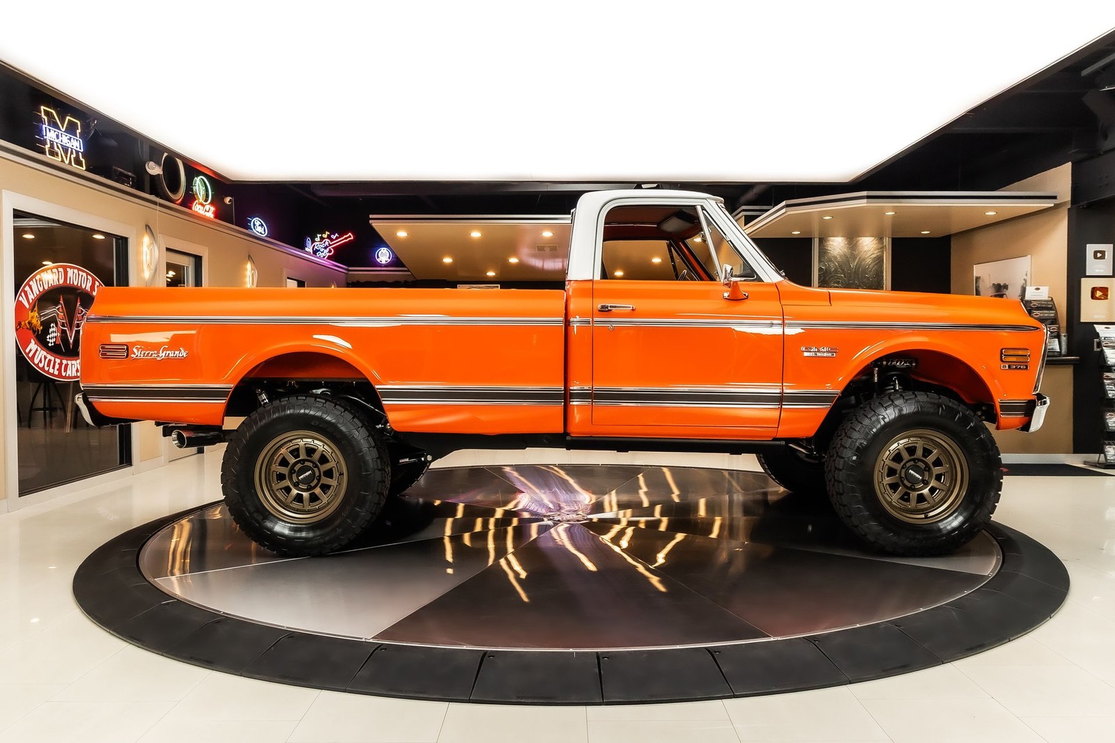 GMC-CK-1972-Pickup-Truck-11