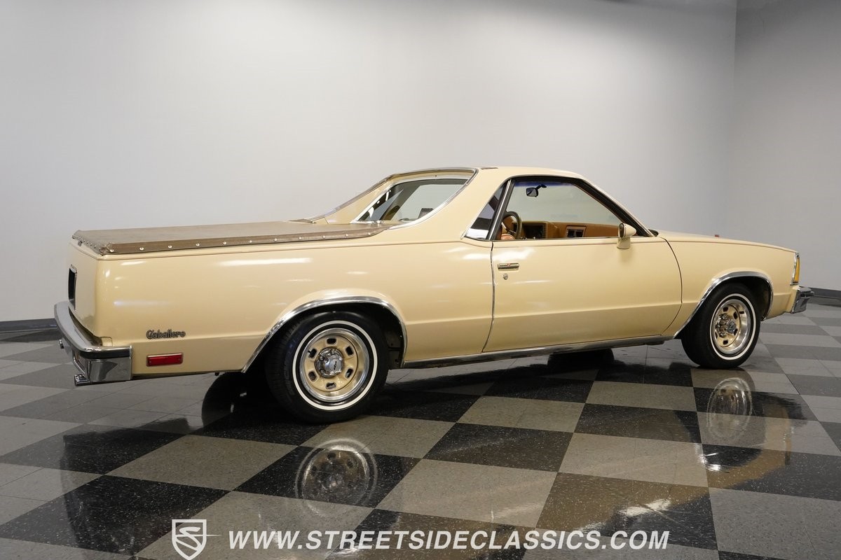 GMC-Caballero-1980-Pickup-Truck-13