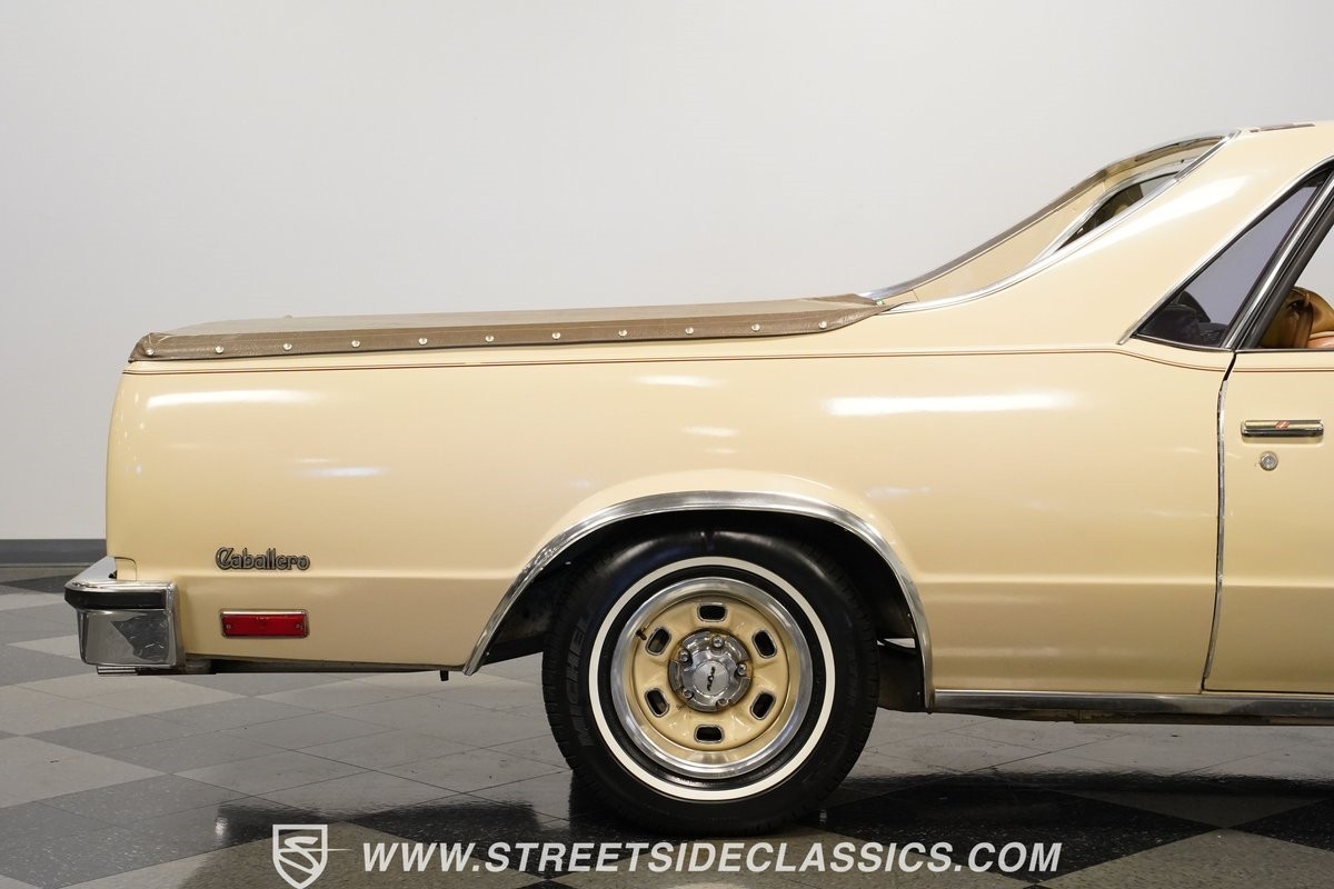 GMC-Caballero-1980-Pickup-Truck-29