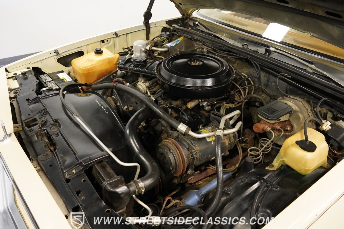 GMC-Caballero-1980-Pickup-Truck-32