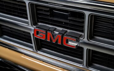 GMC-Jimmy-1979-SUV-15