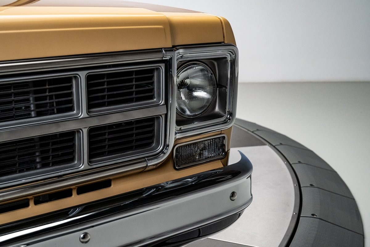 GMC-Jimmy-1979-SUV-16