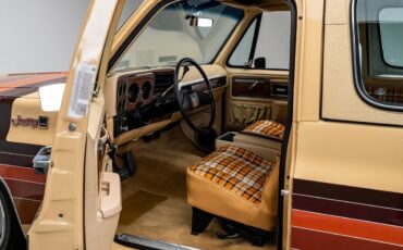 GMC-Jimmy-1979-SUV-2