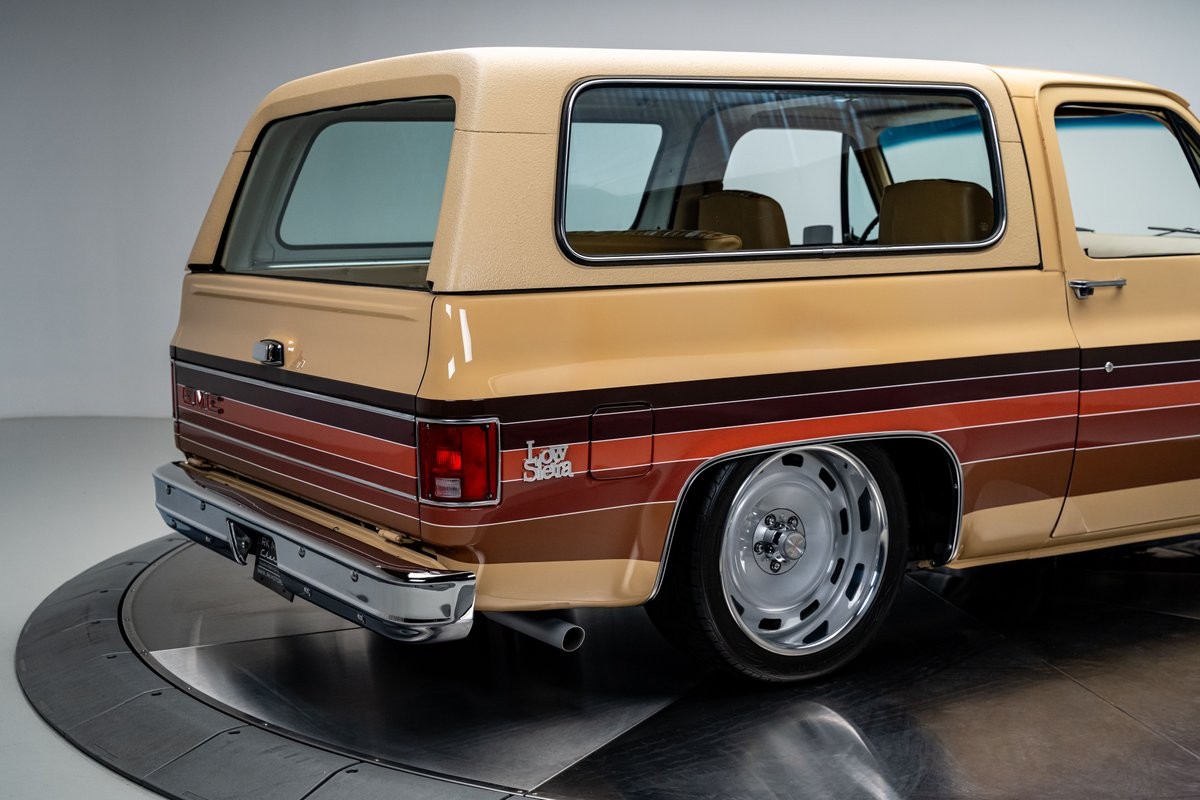 GMC-Jimmy-1979-SUV-23