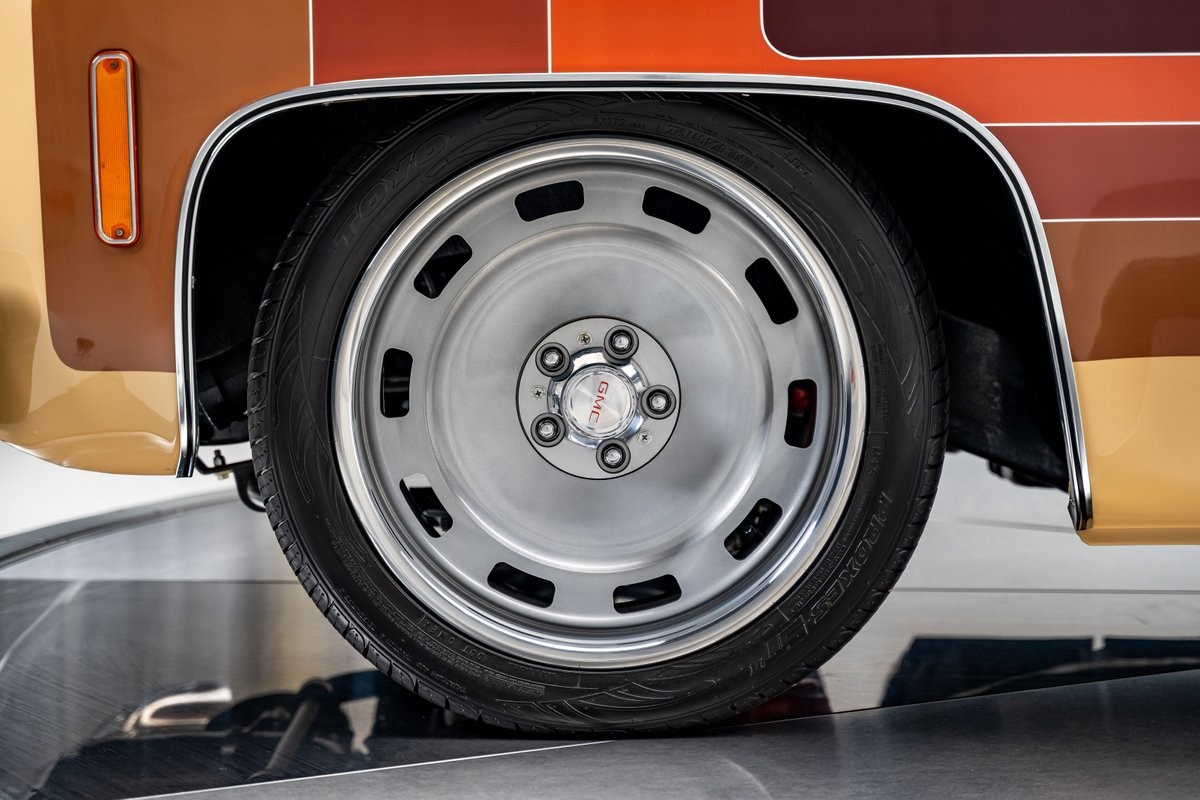 GMC-Jimmy-1979-SUV-38