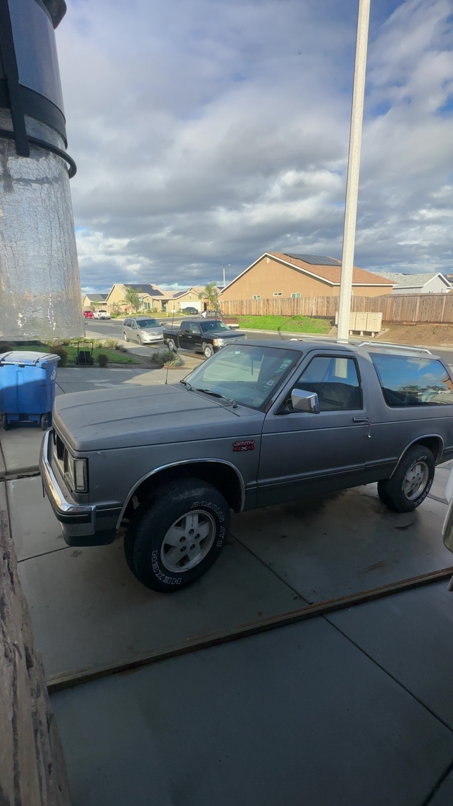 GMC-Jimmy-1989-SUV-2