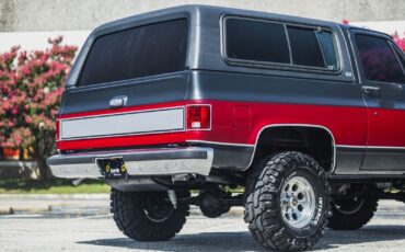 GMC-Jimmy-1990-2D-Sport-Utility-10