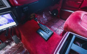 GMC-Jimmy-1990-2D-Sport-Utility-26