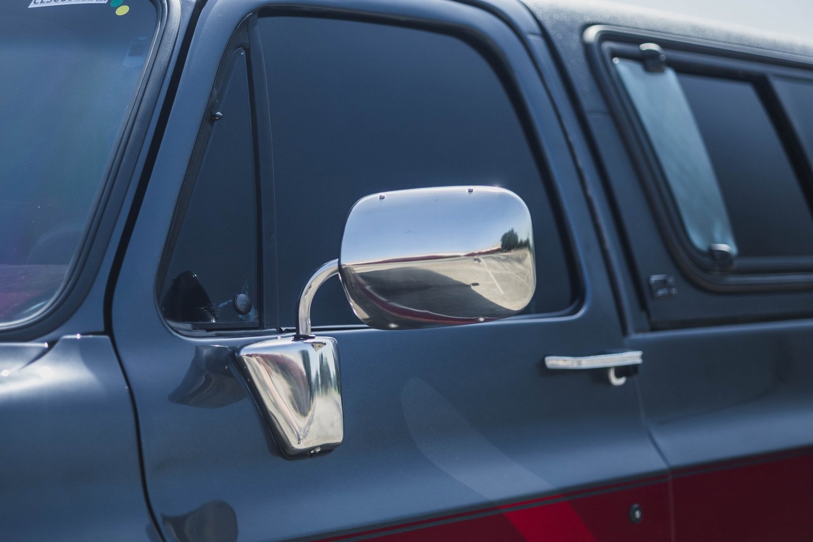 GMC-Jimmy-1990-2D-Sport-Utility-4