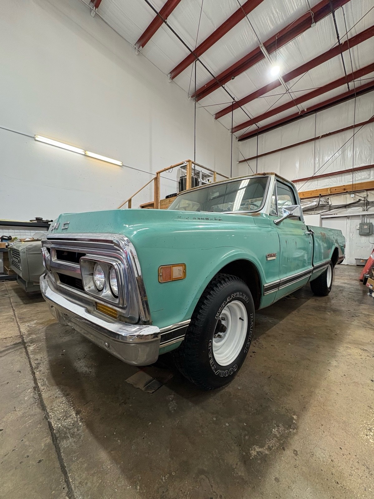 GMC-Pickup-1969-Standard-Cab-Pickup-10