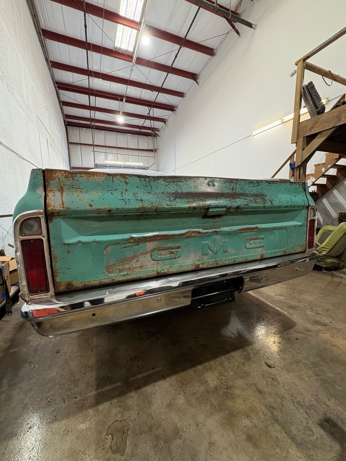 GMC-Pickup-1969-Standard-Cab-Pickup-12