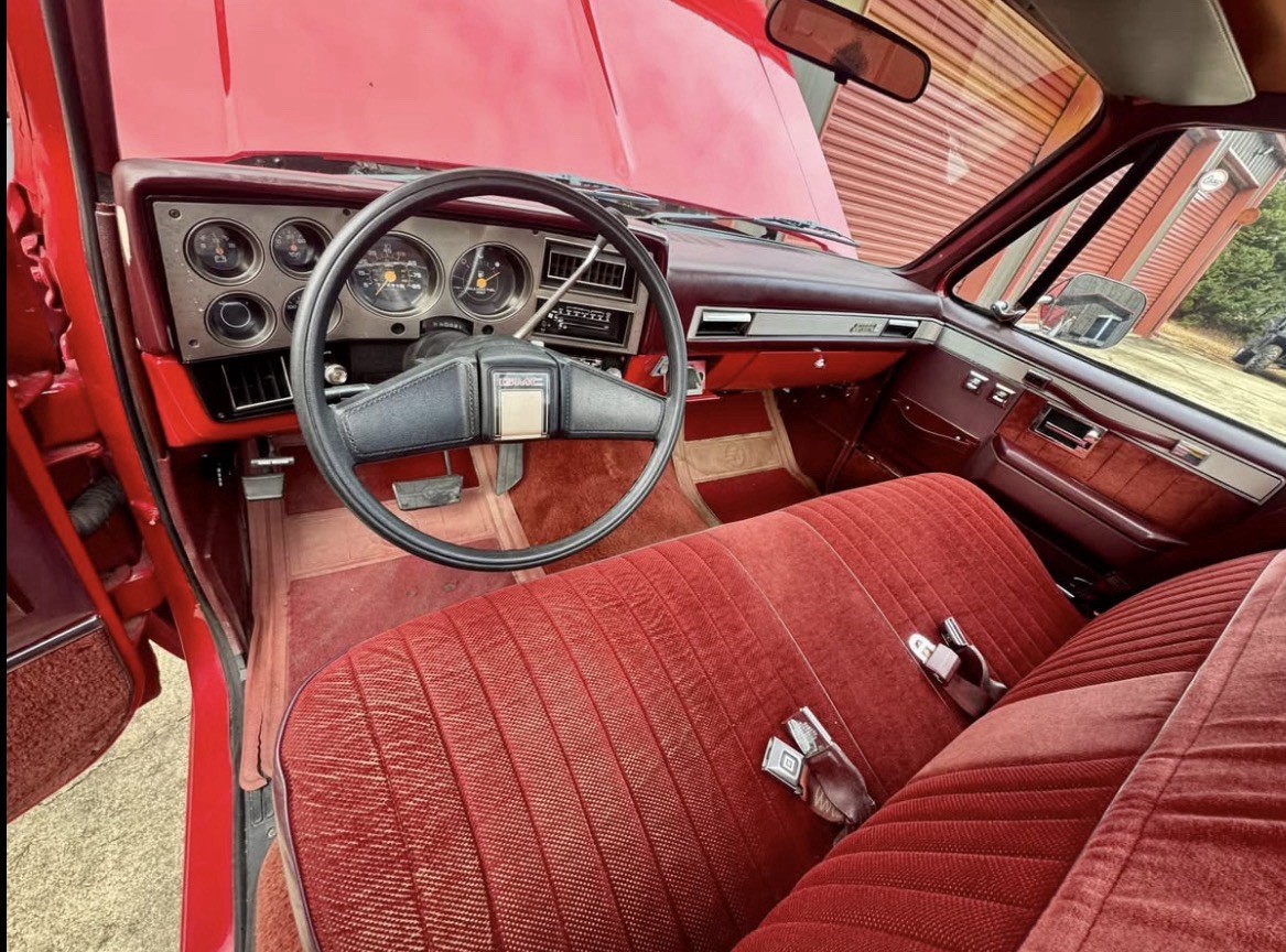 GMC-R15-1987-Standard-Cab-Pickup-6