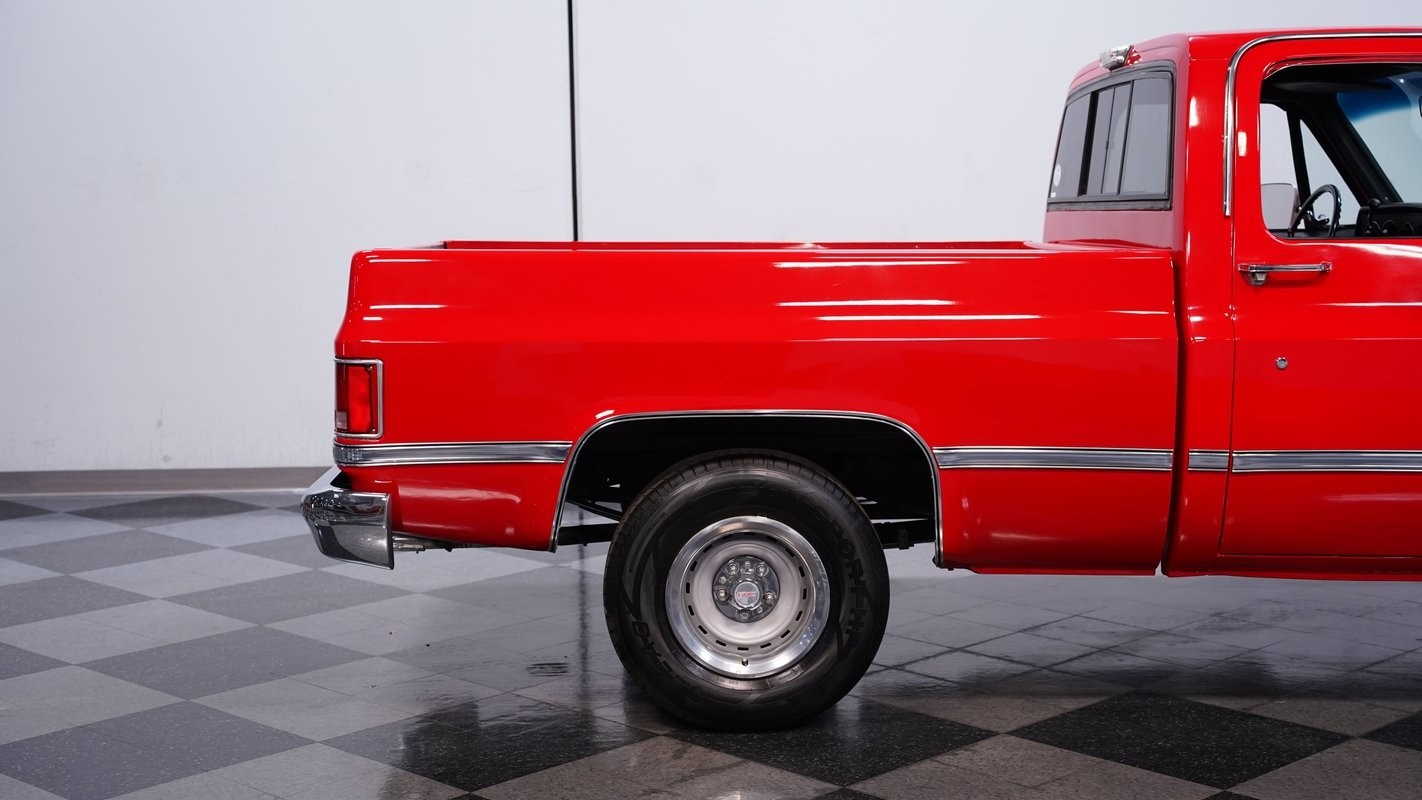 GMC-R1500-1987-Pickup-Truck-24
