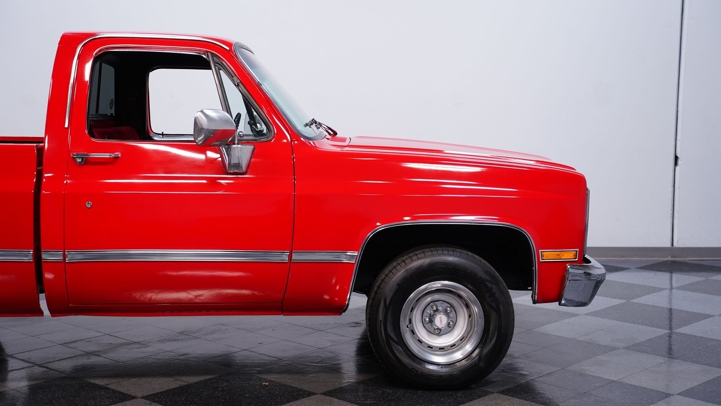 GMC-R1500-1987-Pickup-Truck-25