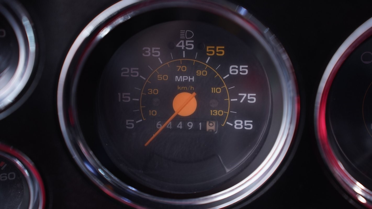 GMC-R1500-1987-Pickup-Truck-33