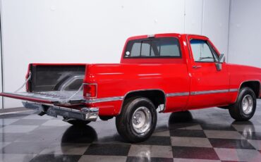 GMC-R1500-1987-Pickup-Truck-39