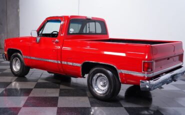 GMC-R1500-1987-Pickup-Truck-6